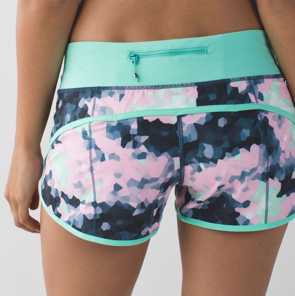 Rare Lululemon Speed Short Clouded Dreams Multi Menthol Pink